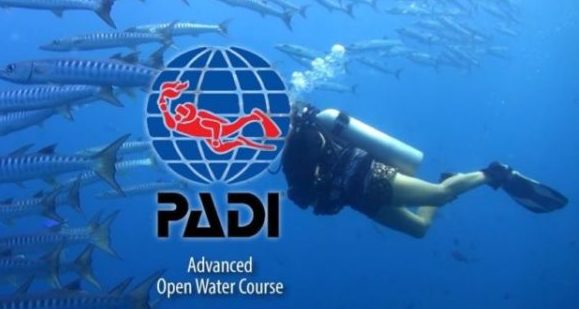 Advanced Open Water Diver PADI Advanced Open Water Diver kursen handlar om att få mer erfarenheter, DIVERS.se