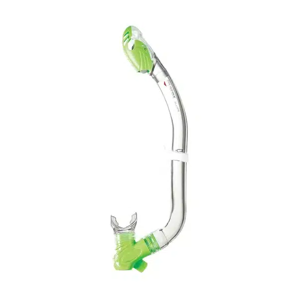mares-snorkels-blue-mares-pluto-snorkel-8285906698353_600x Snorkel Pluto är en snorkel för barn med en helt torr topp som gör att man kan andas utan att vatten tränger in uppifrån under Snorklingen. Det finns en smart snorkelhållare som kan justeras upp och ner beroende på hur den passar med masken. Munstycket i silikon gör det lätt att andas. Tömningsventilen gör det enkelt att tömma snorkeln. DIVERS.se